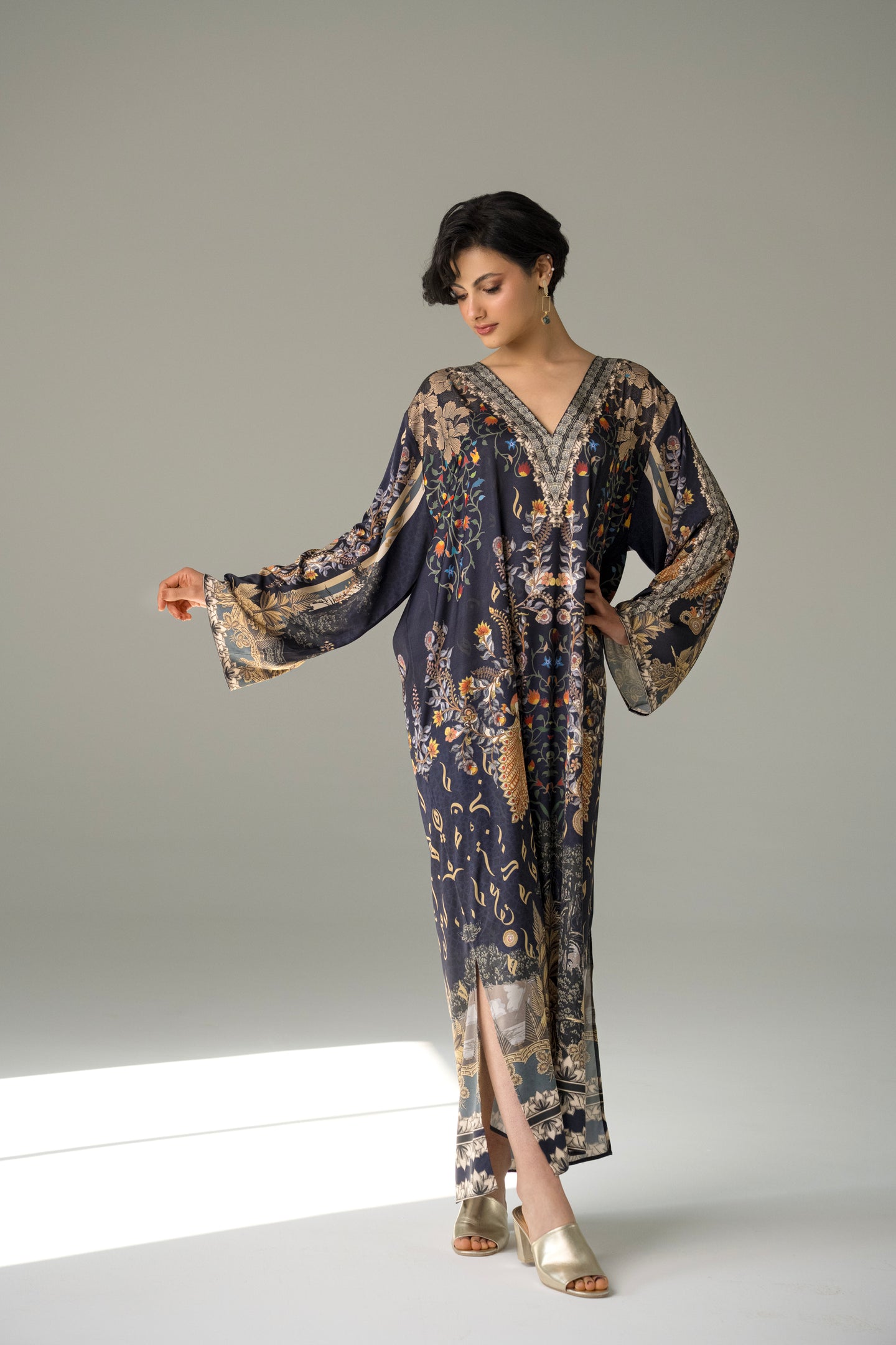 Isfahan - Silky Blue Kaftan